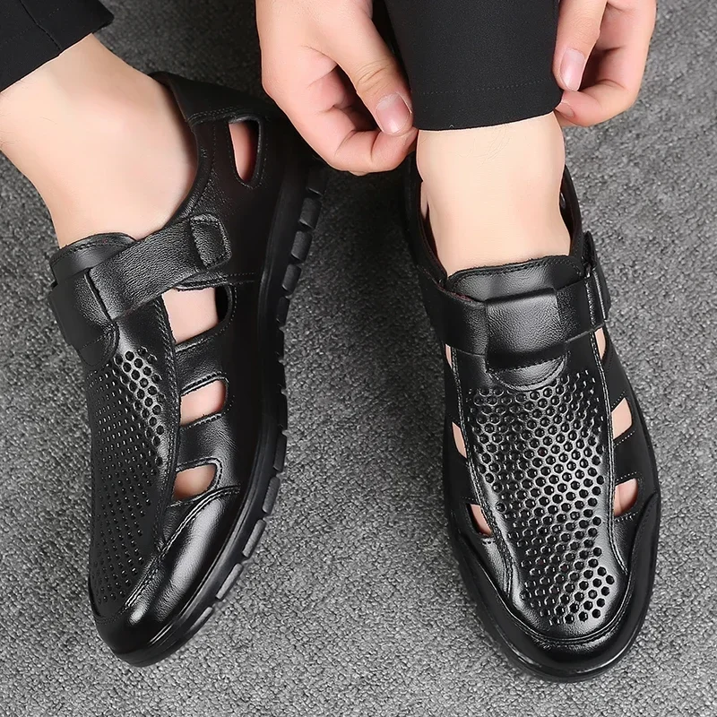 

New Summer Men Sandals Cozy Hollow Non-slip Soft Lighted Breathable All-match Wearable Fashion Work Shoes Casual Leather Sandals