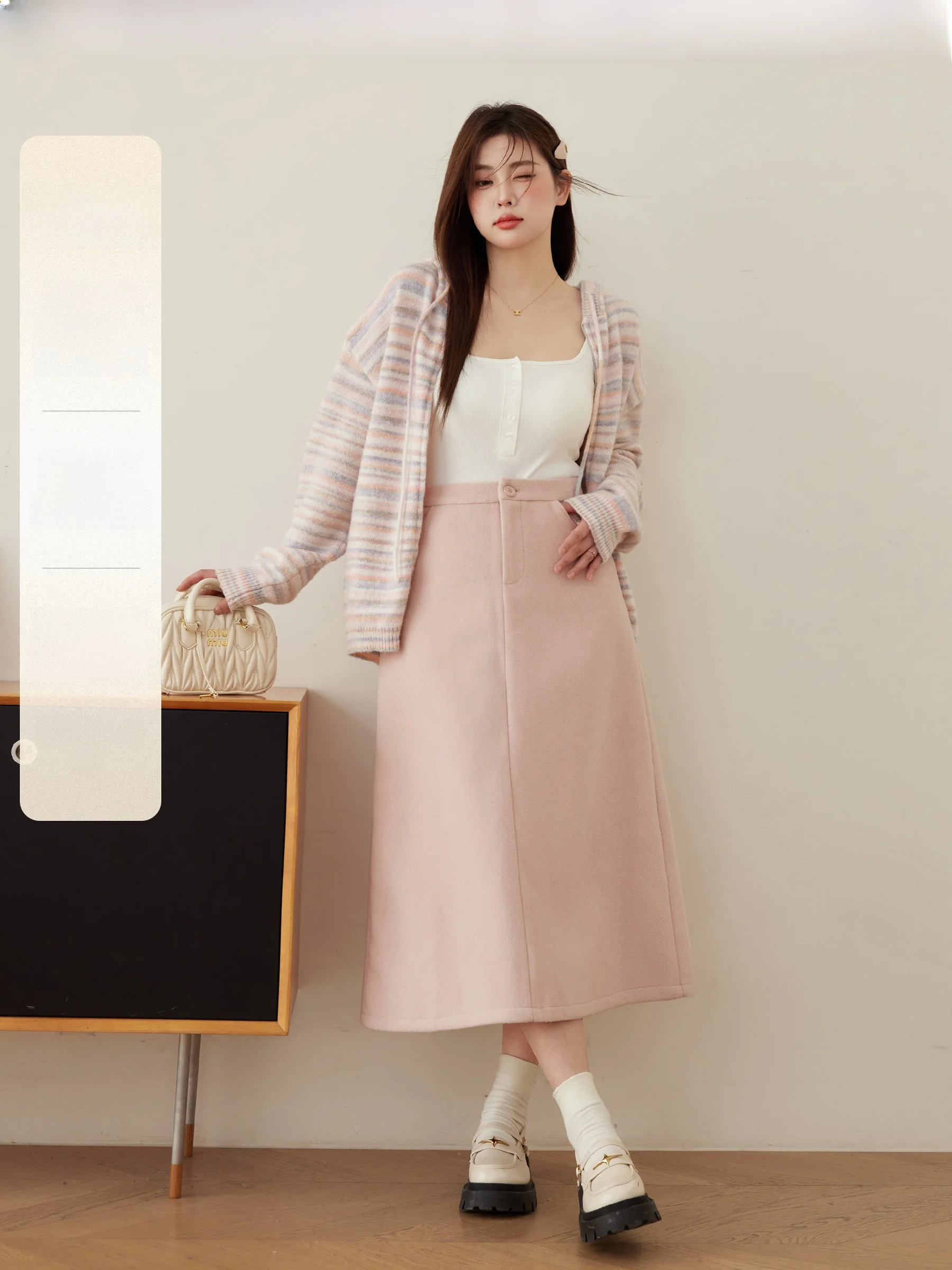 

Juu Workop "Sweet Rainbow Candy" Свободный полосатый трикотаж Длинная верхняя одежда све для полных женщин юбка f-длины