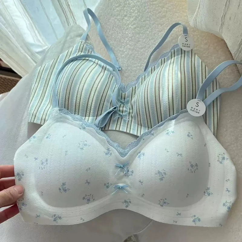 Sexy Seamless Small Breast Push-Up Women's Underwear Without Wires to Shrink Secondary Breasts and Anti-Sagging Back Beautiful B view 2