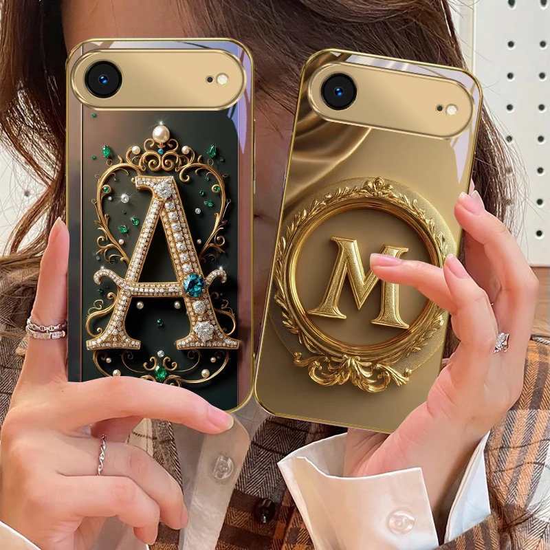 

The letter "G" in the crown For IPhone 17Pro Max 16 17 Pro 15 Pro 14 13 Plus 12Mini 11ProMax XR 16E Air Golden glass phone case