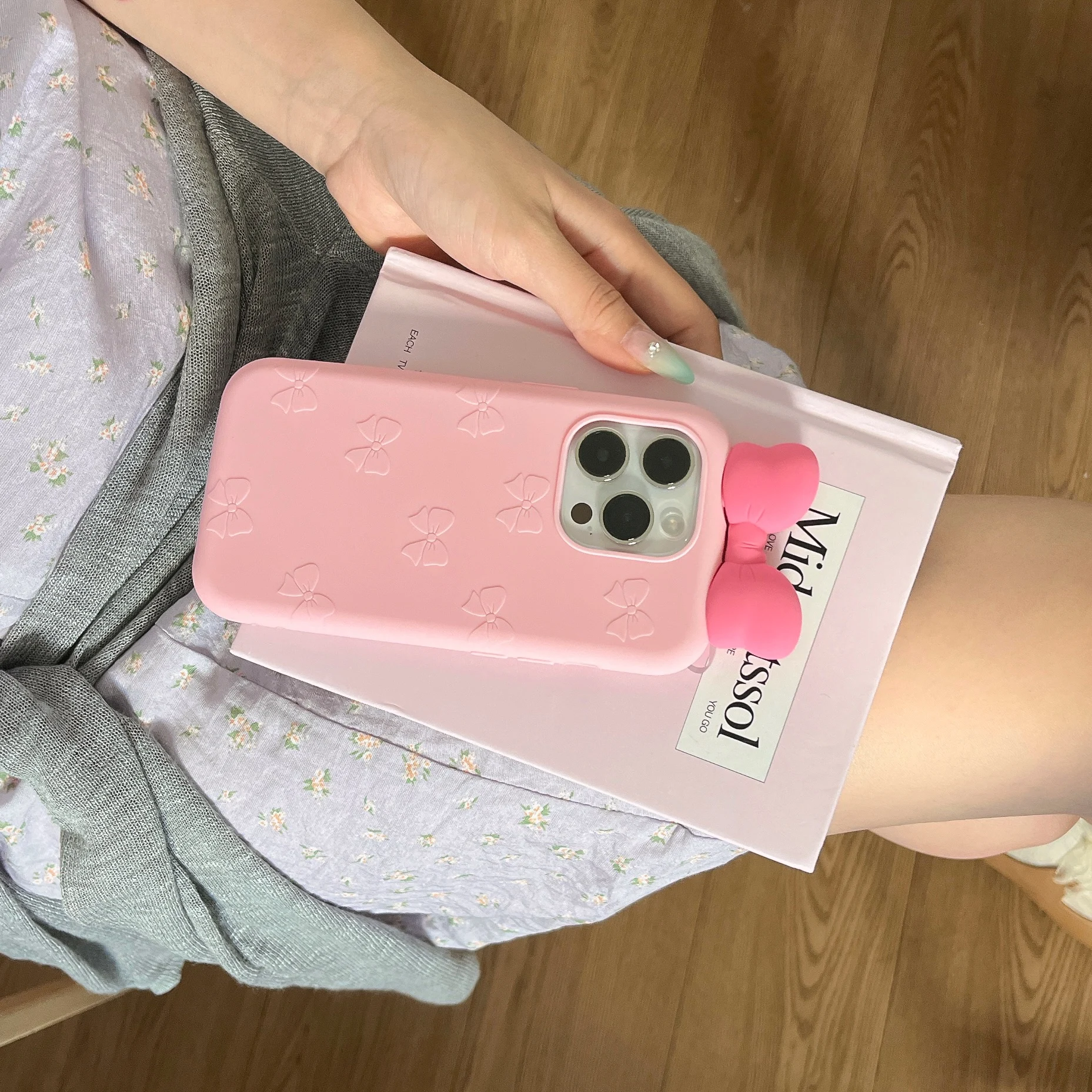 3D Niedliche Schleife Cartoon-Bindeband Silikon-Handyhülle für iPhone 18 Pro Max 13 14 15 16 Plus 17 Pro Stoßfeste Weiche Liebliche Hülle – Detail 4