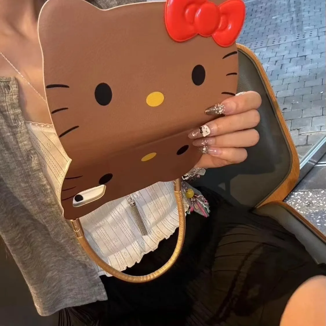 サンリオ-女の子のためのかわいい無地のkt猫の電話ケース,ハローキティ,記念の弓,ストラップの裏表紙,15, 14, 13 pro max,y2k