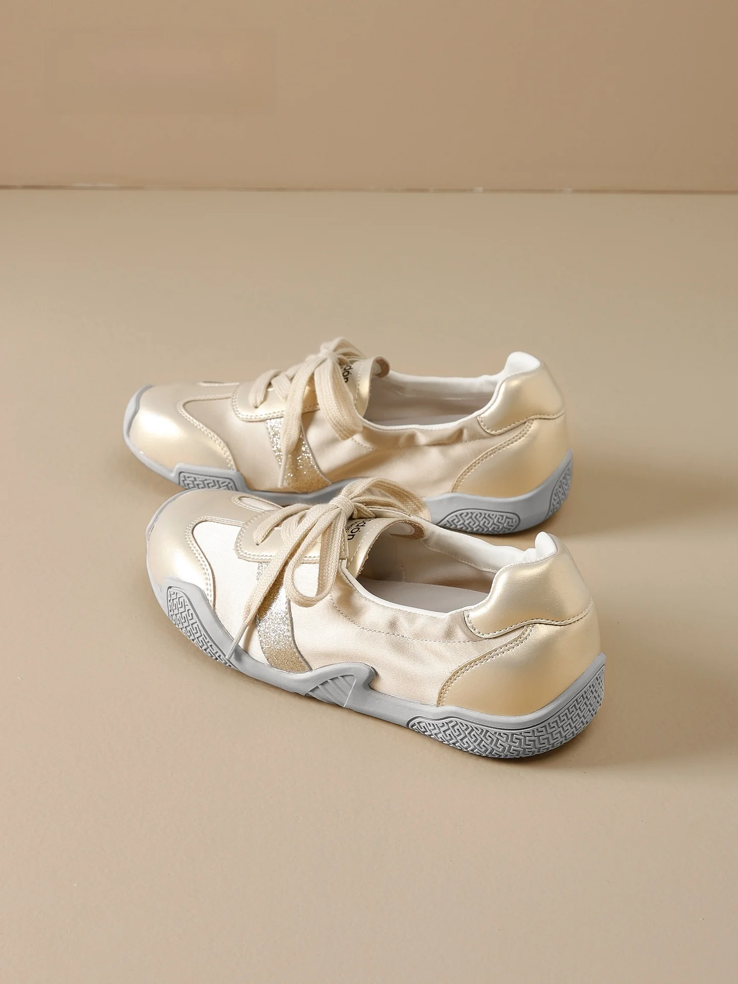 Agsdon Mary Jane Shoes Women's Sport Ballet Soft Bottom Casual Breathable Summer New Style Fashionable Low Top Sneakers