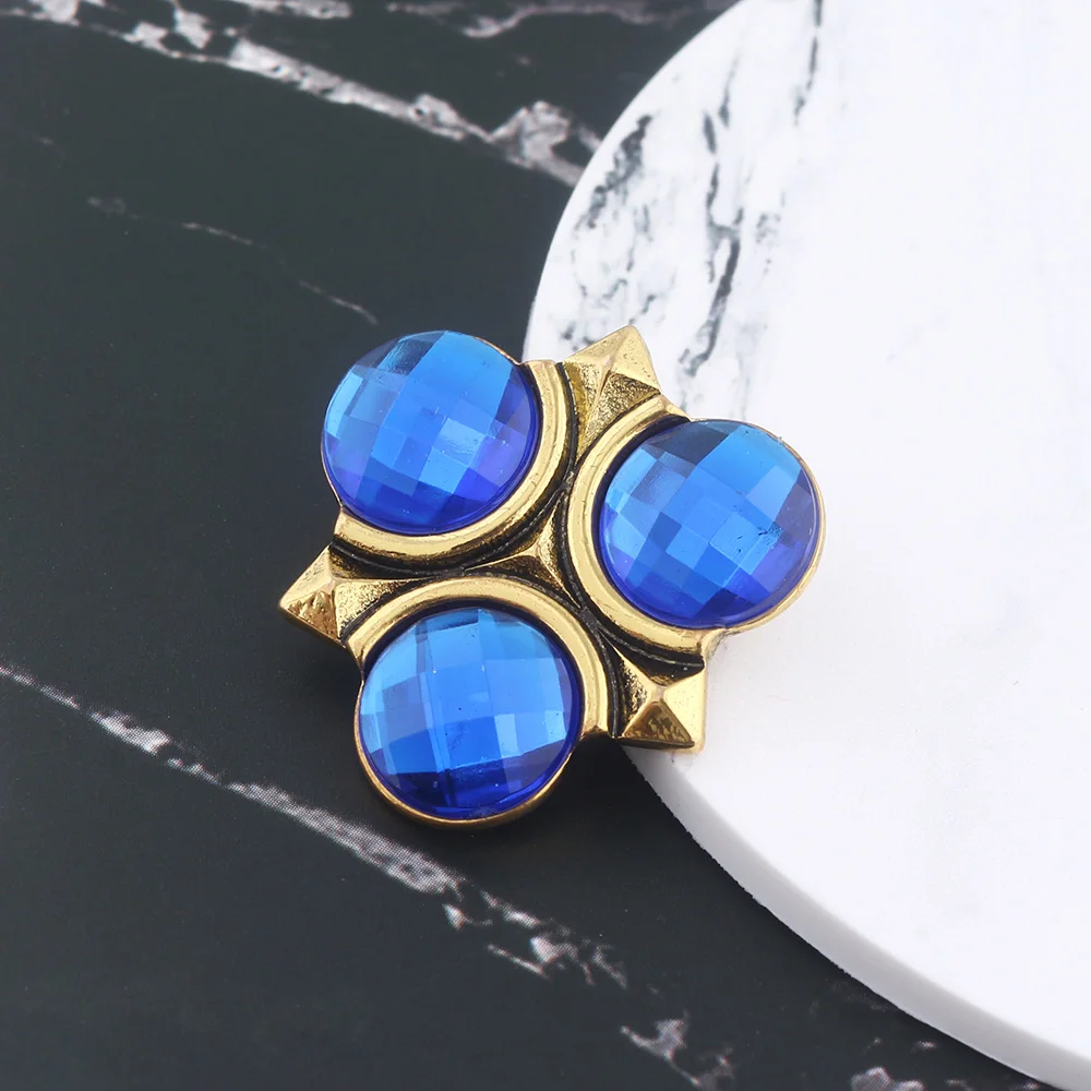 7Pcs Zeldas Sheikah Slate Hylian Shield Pins Brooch Majora's Mask Master Sword Badge Brooches Lapel Pin Jeans Shirt Bag Jewelry image 5