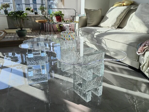 

Internet Celebrity Acrylic Cloud Coffee Table Light Luxury Transparent Side Table Living Room Small Table Advanced Artistic Sens