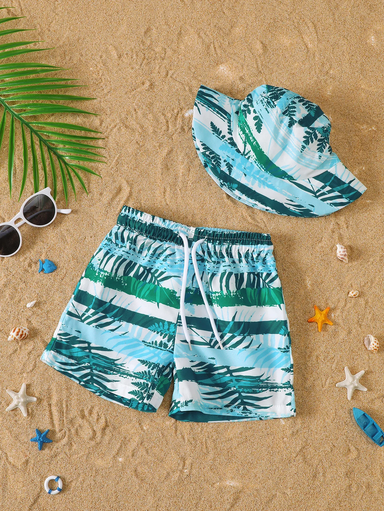 

Летние повседневные пляжные шорты сине-зеленого цвета с принтом для маленьких мальчиков, комплект летней одежды для малышей с шапкой