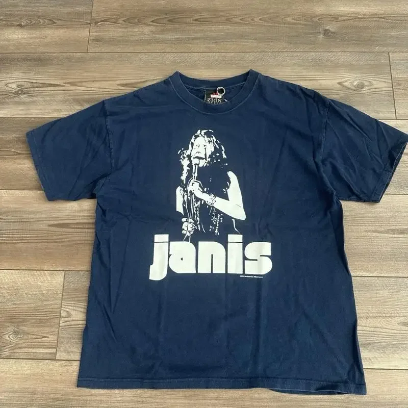 Y2K Vintage 2004 Janis Joplin Concert T Shirt ÄúBe True to Yourself Äù