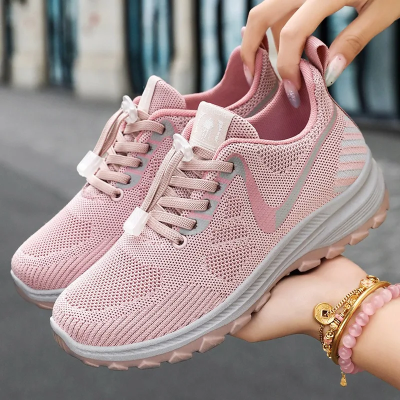 

Summer Women's New Breathable and Comfortable Travel Walking Soft Soled Running Shoes Outdoor Casual Sports Shoes