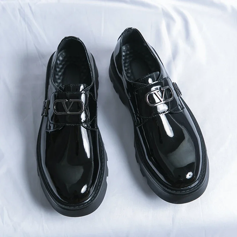 New Black Loafers Men Patent Leather Shoes Breathable Slip-On Solid Casual Shoes Handmade  Size 38-45