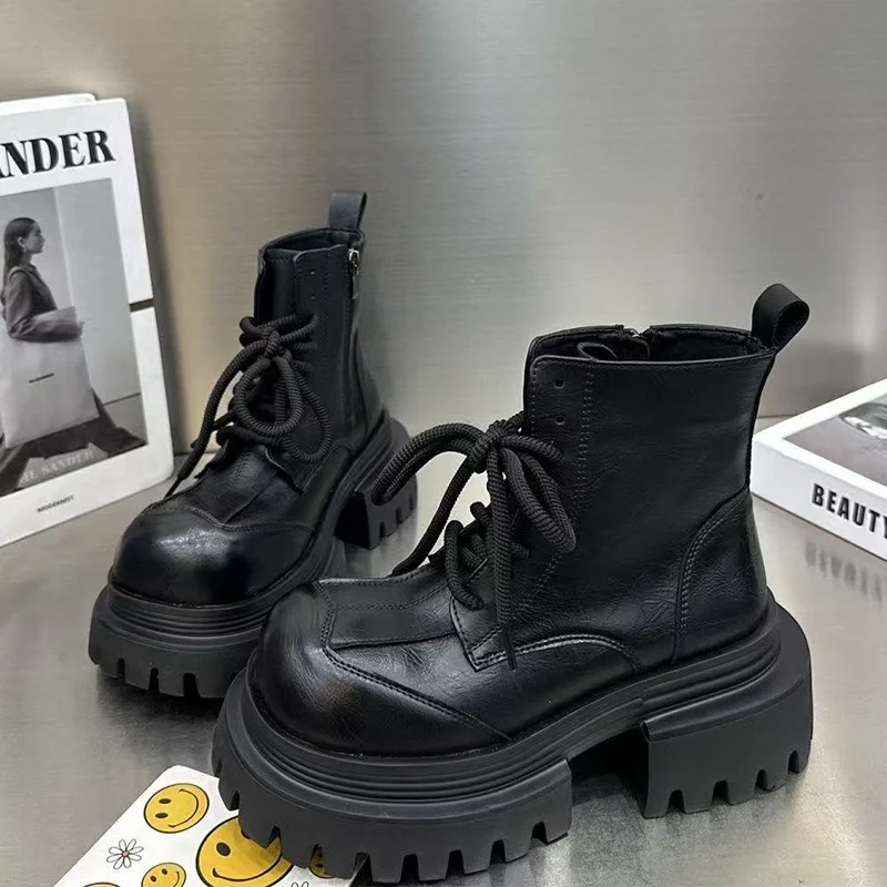 

Women's Boots Flats Platform Designer Fad Sport Shoes for Woman Ankle Boots 2025 Winter New Trend Retro Motorcycle Boots Mujer