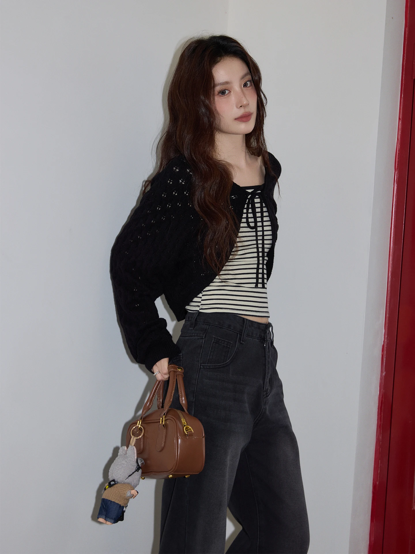 

Casual Bla Long Sve Knitted Sweater Women's Outerwear Lazy Sle Hollow out Design Faionable And Slimming Cardigan