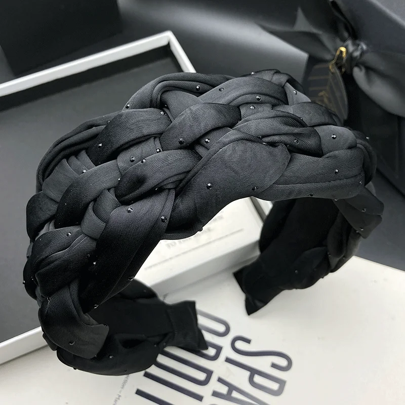 

Light luxury hot drill hairpin hoop women's hand woven white hair wide brimmed headdress high skull top pressure hair hoop