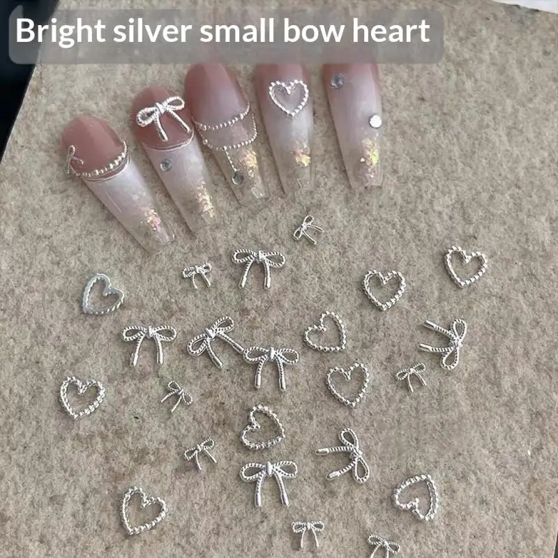 Nail Art 100Pcs 3D Silver Small Bowkont Heart Decor Ornaments for Diy Embellishment Design Tips