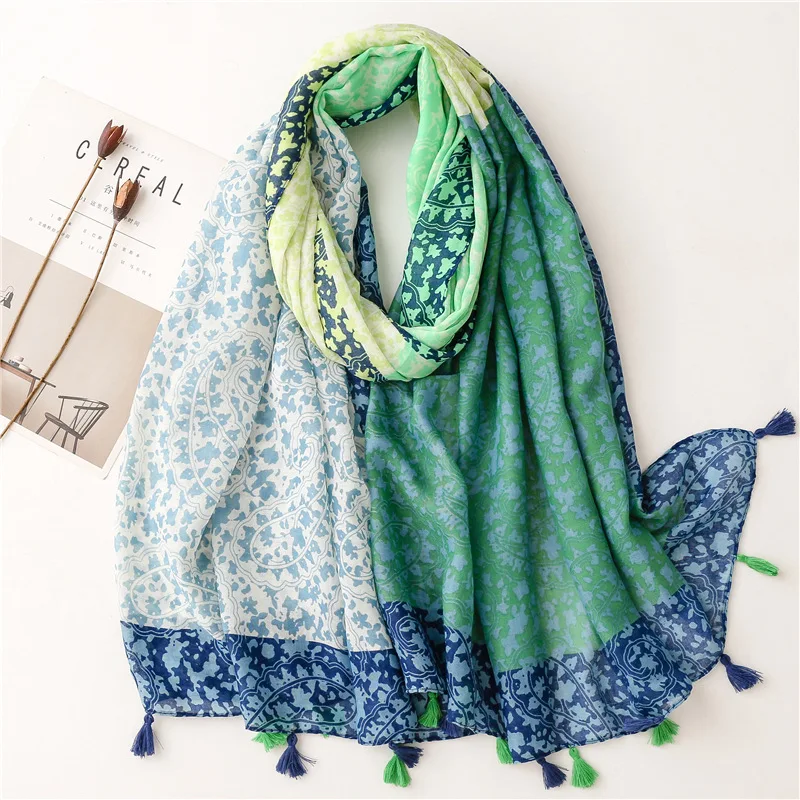 Soft Thin Scarf 100% Viscose Women Aztec Patchwork Floral Tassel Shawls and Wraps Female Muslim Hijab Bufanda Sjaal 2023 Fashion