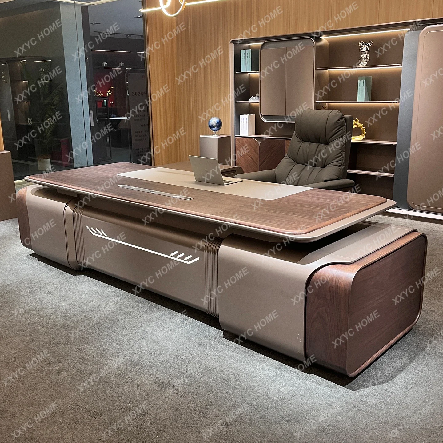 

Новая модель 2025 года: Лакированный представительский стол в современном стиле, легкая роскошь, стол руководителя из Фошаня