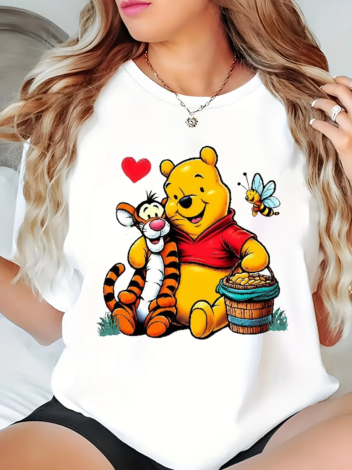 

Winnie the Pooh and Tigger cartoon print short-sleeved T-shirt casual and versatile style suitable for women's daily wear