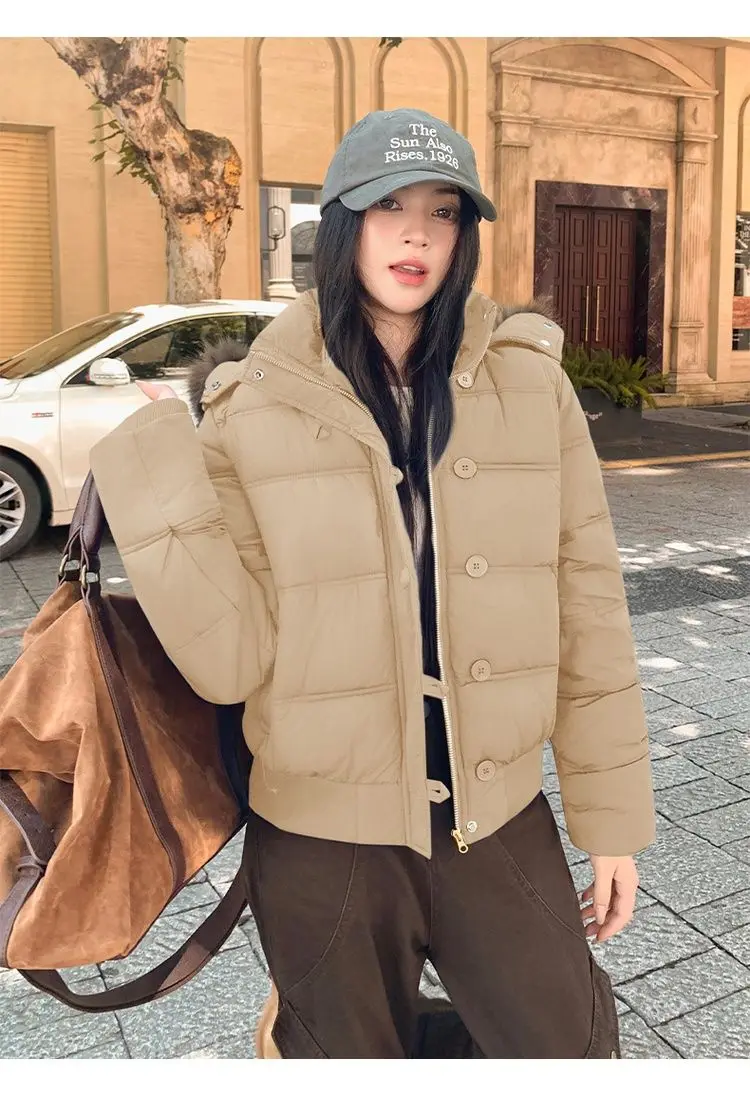 

Парка с меховым воротником для женщин: идеальный выбор для отпуска, путешествий и приключений