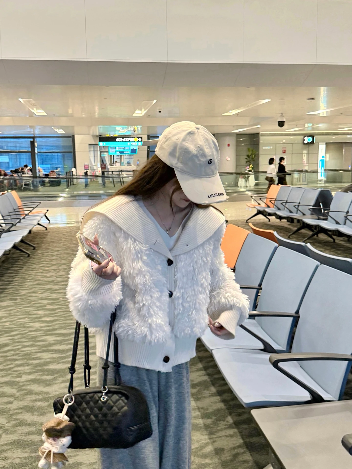 

Cuitcuit Peru Lamb Fur Jaet Knitted Splicing Collar Fur Leather Inteated Autumn Winter Thiened Eco-friendly Fur Coat