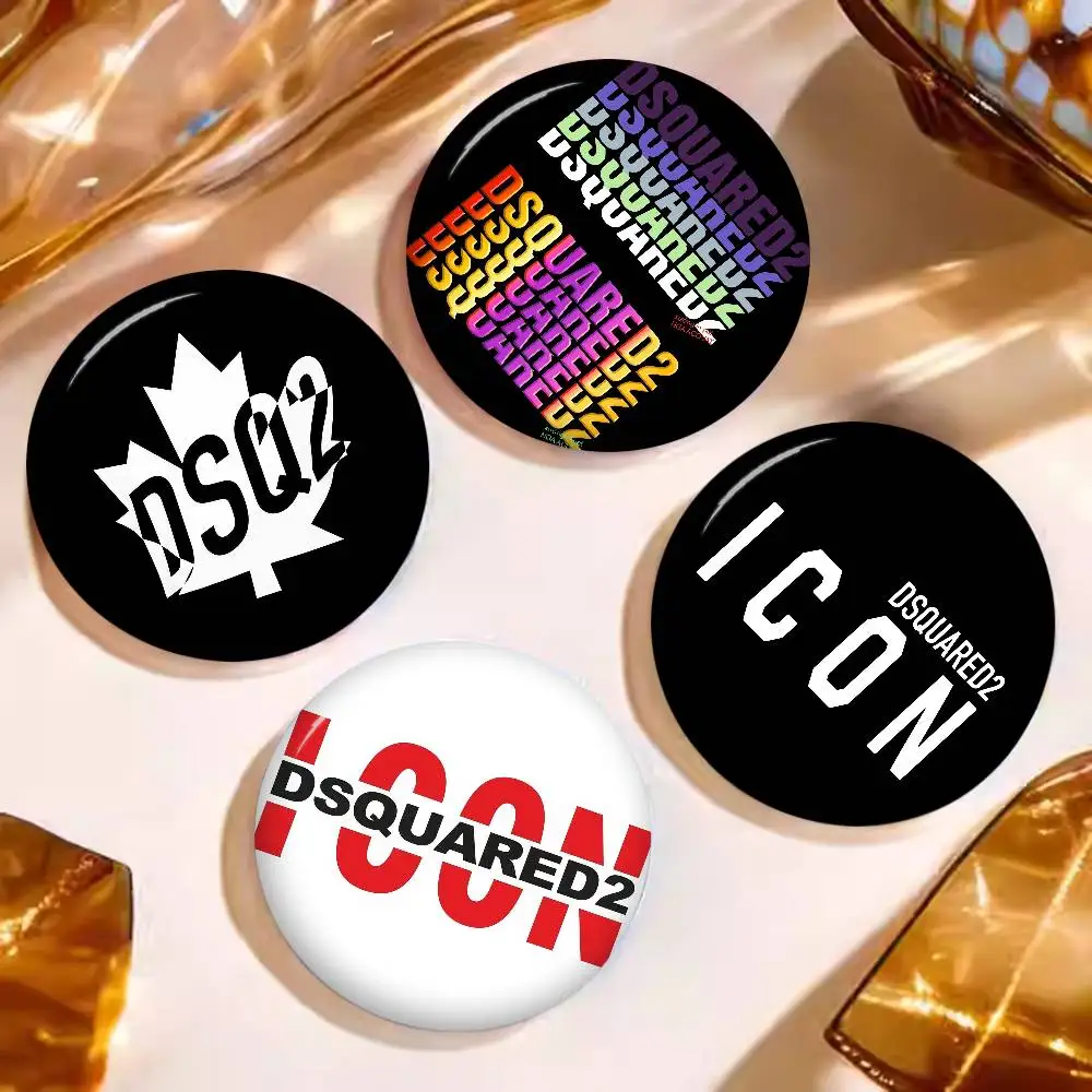 D-DSquared2 Avant-Street Soft Button Pin Bright Printed Icon Gift For Friends Badge Collar Brooch Lapel Pin Metal