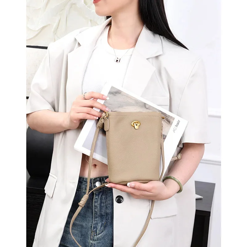 Vertical Mobile Phone Female 2024 New Leather Mini Cowhide Simple Everything Small Ladies Style Crossbody Bag