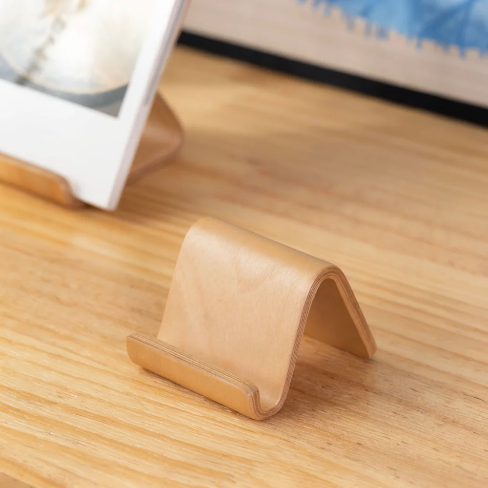 Decorative Solid Wood Stand Holder Natural Birch Walnut Material Minimalist Desktop Support For Mobile Units