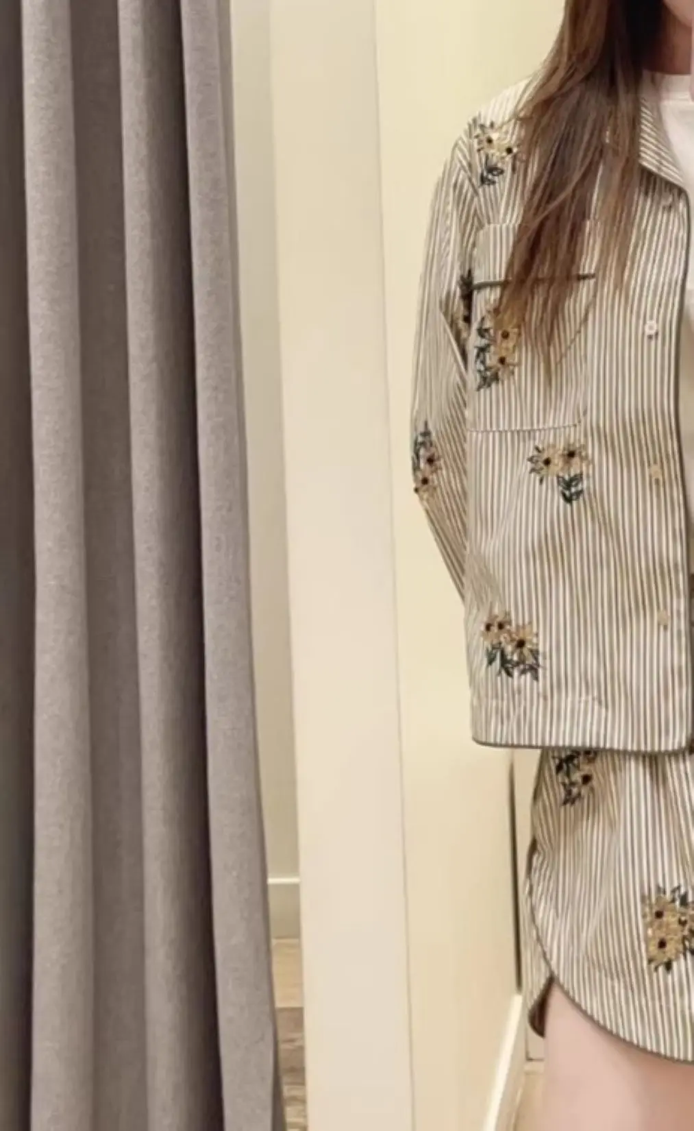 

Spring/Summer Women Turn-down Collar Striped Floral Embroidered Set Long Sleeve Shirt + Drawstring High Waist Casual Shorts