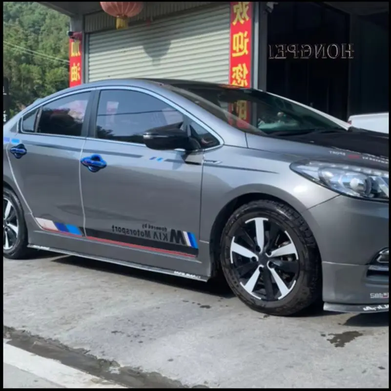 

For KIA Cerato K3 Forte 2014-2017 Door Side Wing Rearview Mirror Cover Sticker Trim With Horn Car Styling Auto Accessories