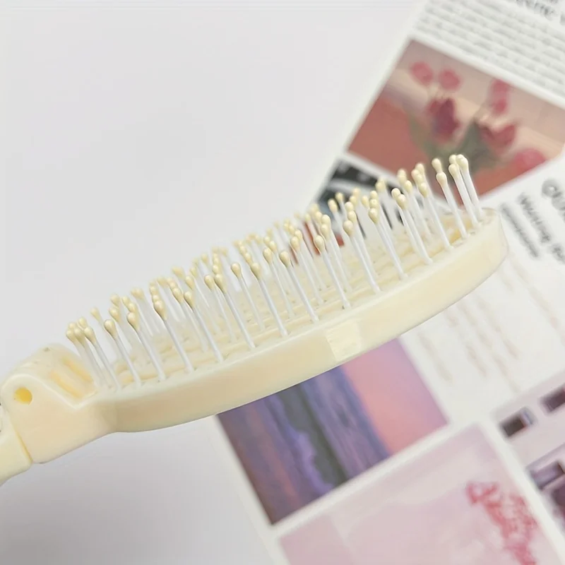 거울이 있는 휴대용 접이식 헤어 브러시, 둥근 손잡이, 일반 모발용 내구성 플라스틱 강모, 여행, 야외에 이상적