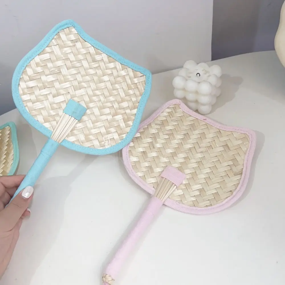 Cooling Fan Cat Shape Hand-Woven Fan Ancient Chinese Style Cattail Fan Wheat-Stalk Portable Hand Braided Fan Photo Prop