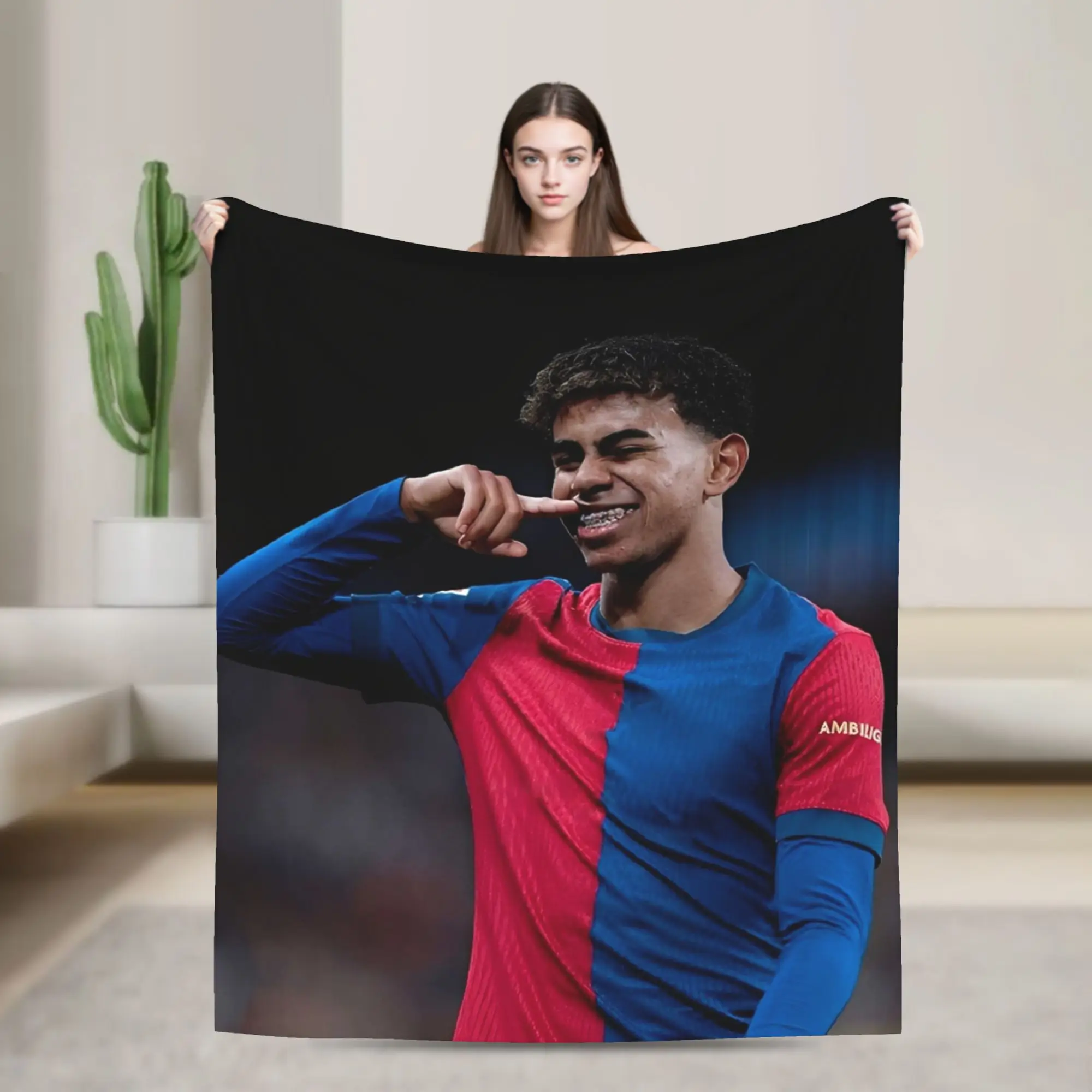 Lamine Y-Yamal Flannel Blankets Football Soccer Customized Throw Blankets for Home 200x150cm Plush Thin Quilt