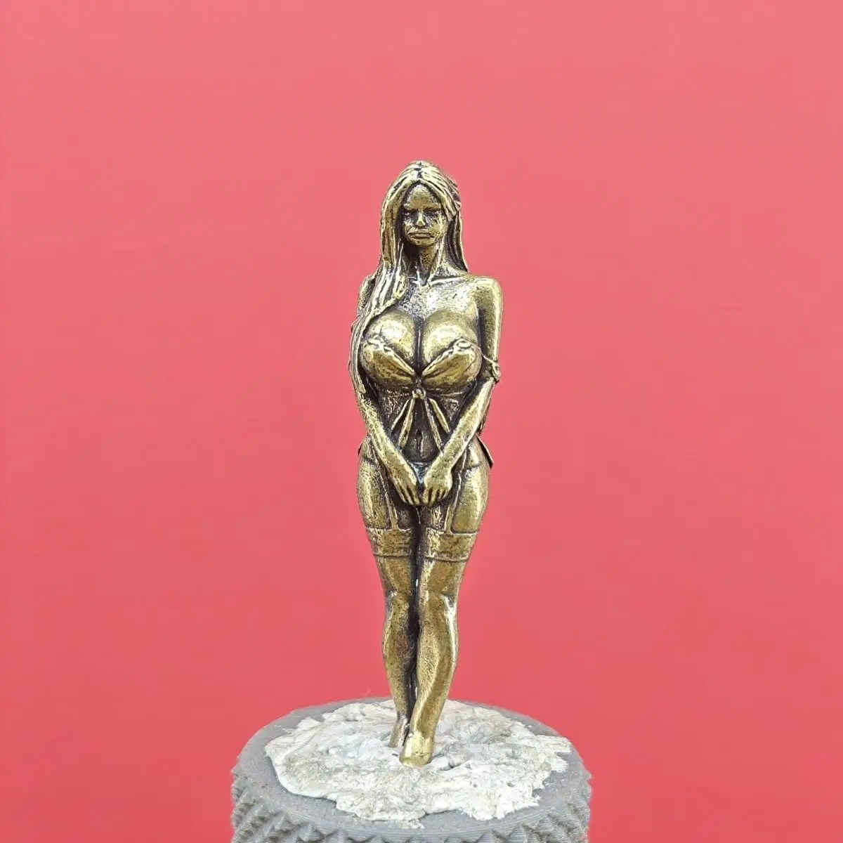 

Brass Miniature Figurine | Desktop Ornament for Home Decor | Art Detailed Charming Lady Sculpture | Unique Gift ﻿