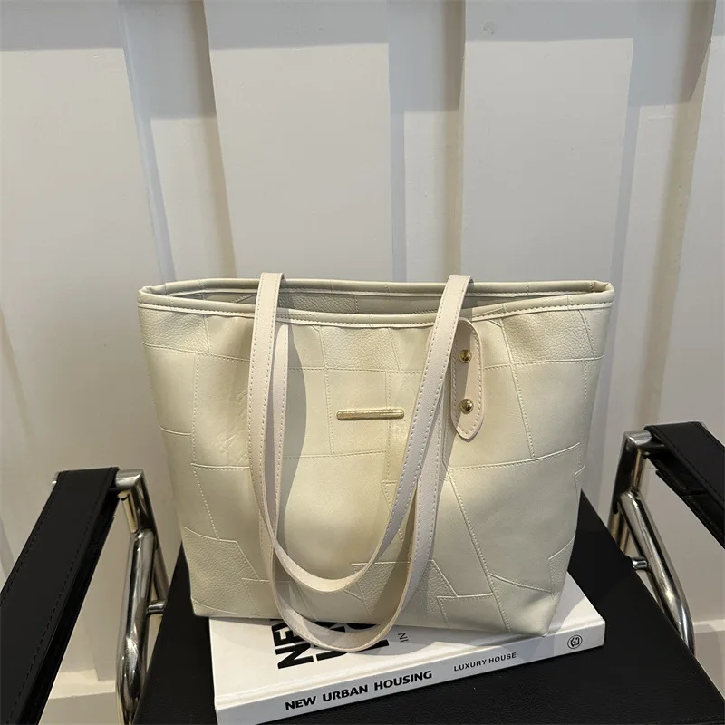 Simple large-capacity splicing bag shoulder bag commuter tote bag