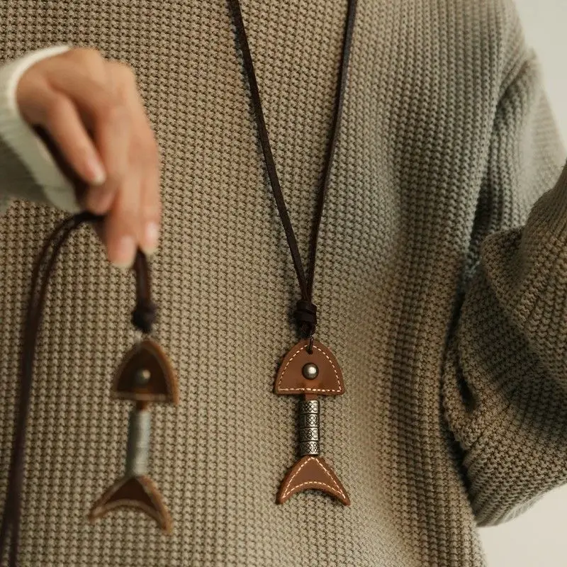 

Fishbone Leather Necklace Leather Cord Necklace Niche Design with Sophisticated Vintage Charm Retro Sweater Necklace