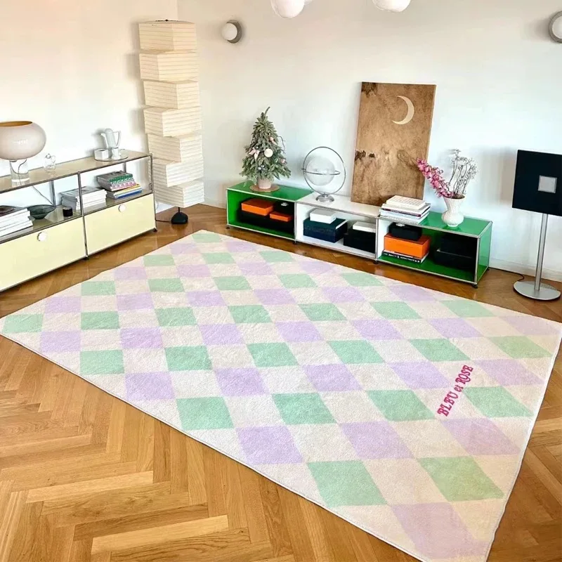 

VIKAMA Simple Ins Style Cashmere Carpet Insulation Machine Washable Living Room Bedroom Carpet Bedside Blanket Home Decor