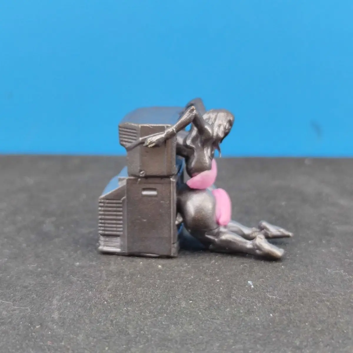 Unique Aged Brass Retro Dark Art Miniature Figurine, Creative Handmade Desk Ornament Sculpture