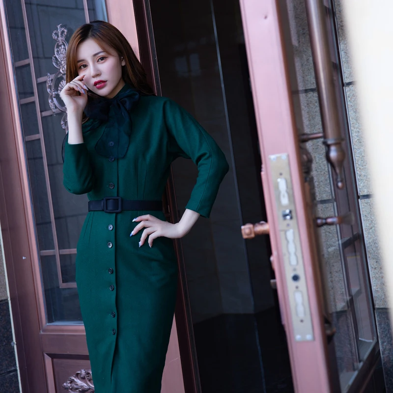 Dark Green Woolen Coat Female Autumn And Winter Elegant Retro Classic Peter Pan Collar Slim Hepburn Cardigan Women Dress Coats