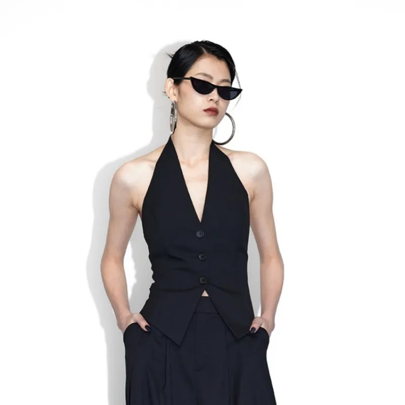 Women's Sleeveless Black Vest Halter Neck Short Slim Fit Design Female Coat Winter New in Matching Sets 2023 New  Promotion