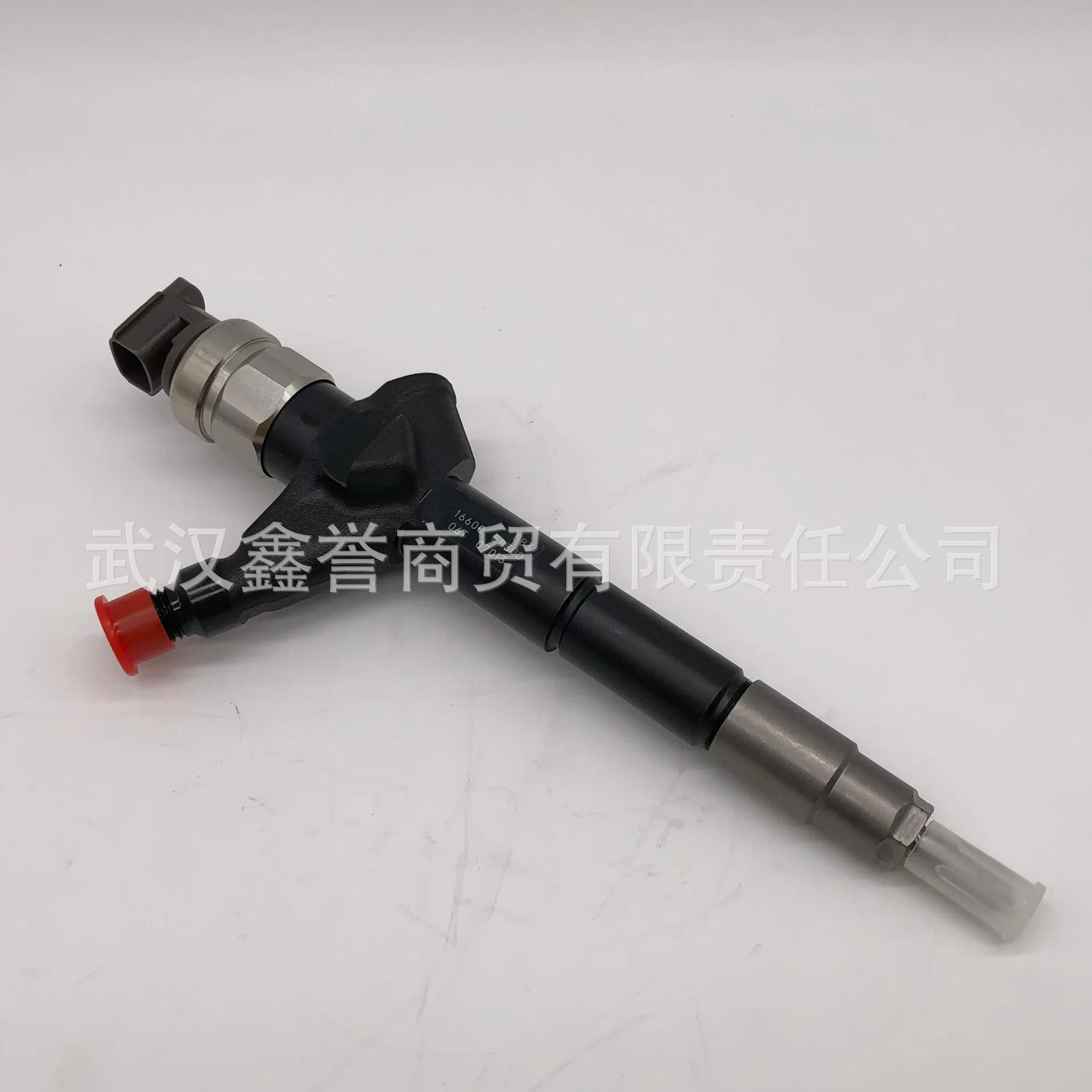 095000-5650 16600-EB300 Denso Injector Assembly Nozzle For Diesel Engines