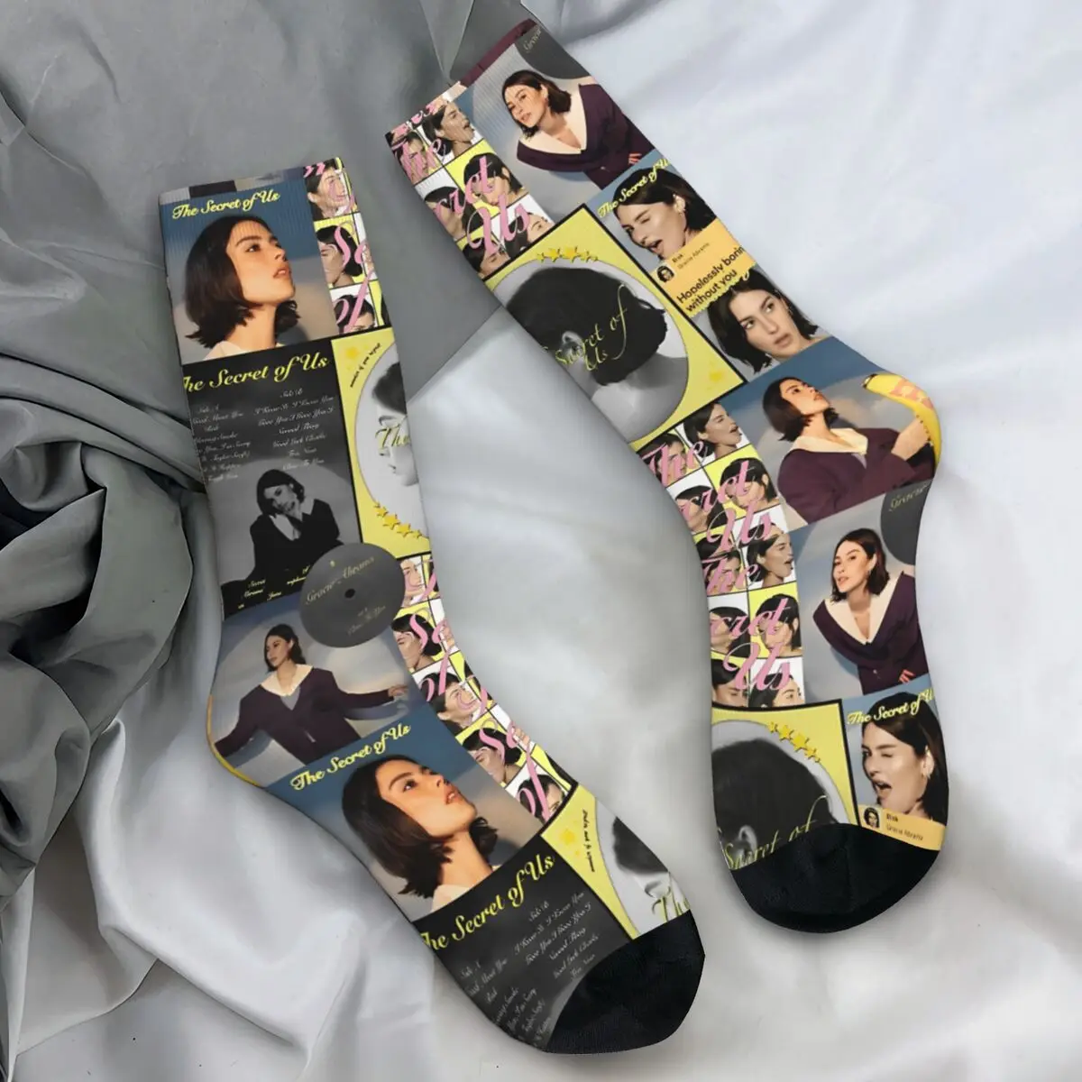 

Носки с плакатом Gracie Abrams, повседневные чулки для женщин и мужчин, средние мягкие носки для скалолазания, осенние противоскользящие носки с графическим рисунком