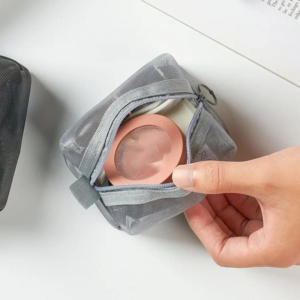 ماكياج Lipstik Kecil Lucu ؟