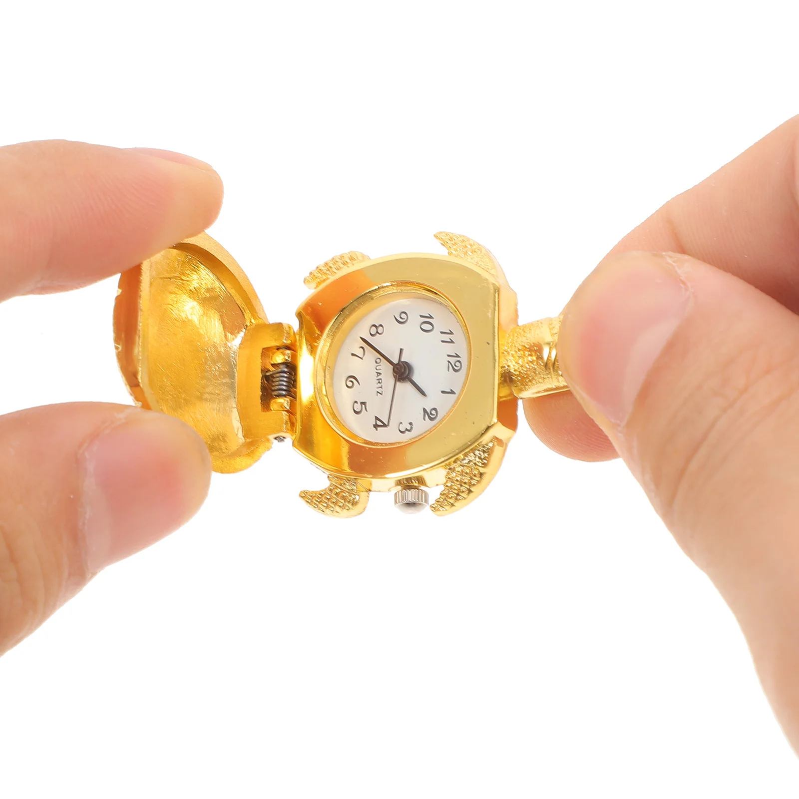 

Golden Tortoise Pocket Watch Retro Quartz Vintage Watch Alloy Necklace Stylish Portable Gift for Birthday Daily Use