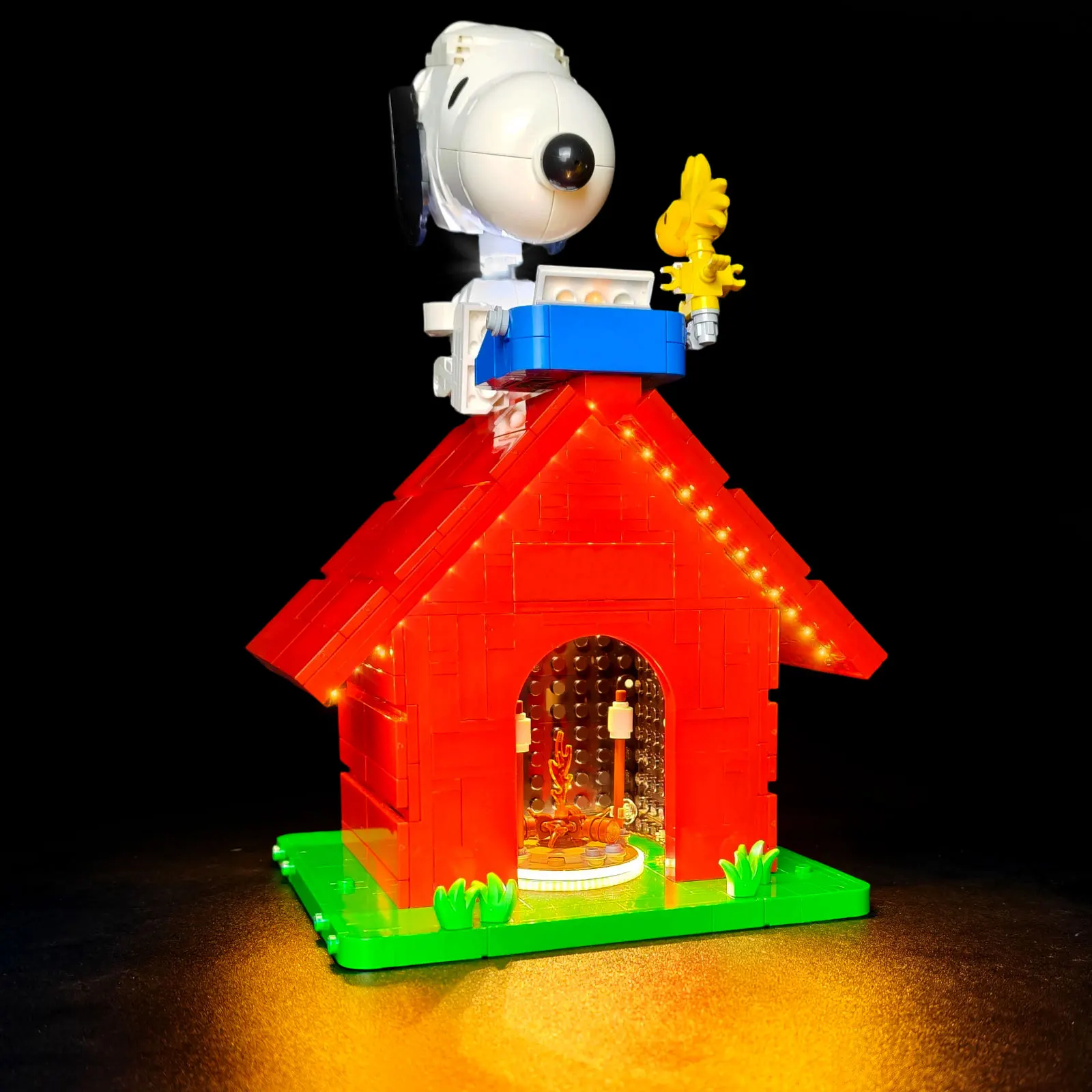 LYBMTWF LED-Beleuchtungsset, kompatibel mit Lego 21368 Peanuts: Snoopy's Doghouse (Modellbausteine NICHT im Lieferumfang enthalten)