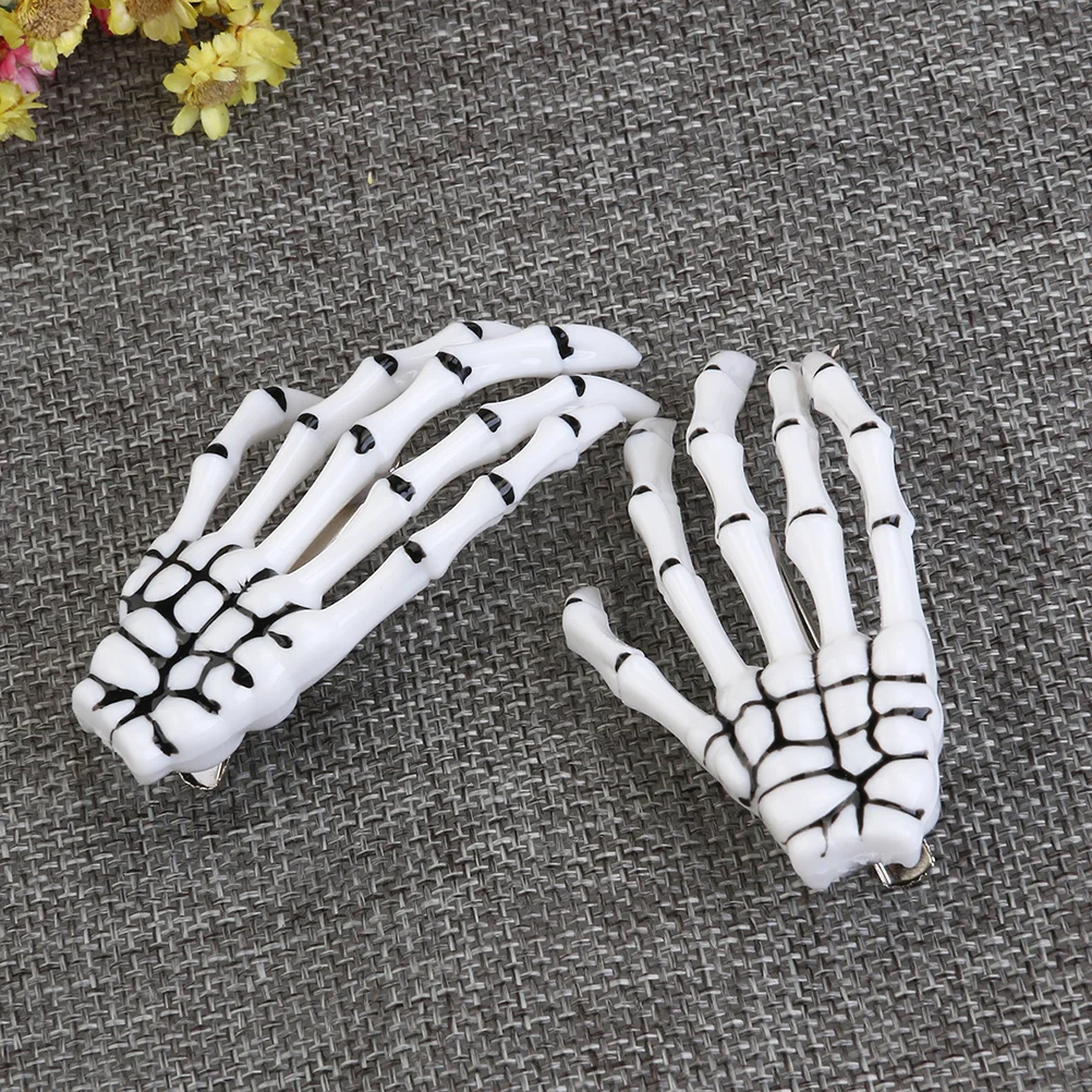 8 Pcs Claw Hairpin Halloween Accessories for Ages Exaggerated Modeling Skull Paw Headdress Bone Clips Plastic