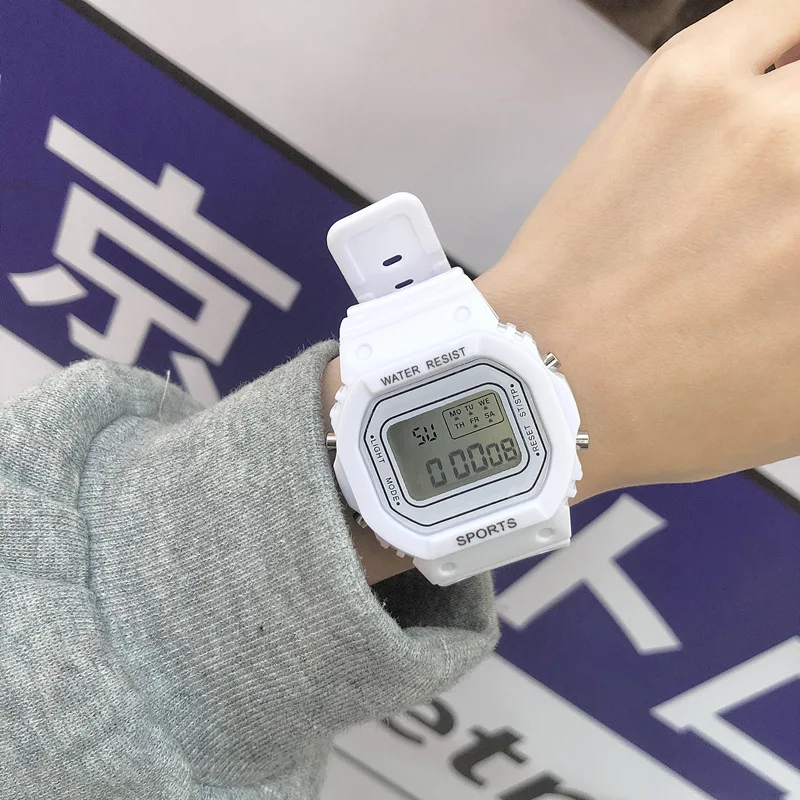 ساعة مربعة صغيرة شفافة للفتيات بتصميم بسيط لطلاب المدارس المتوسطة ساعة إلكترونية مضيئة للأطفال على شكل وحيد القرن #3