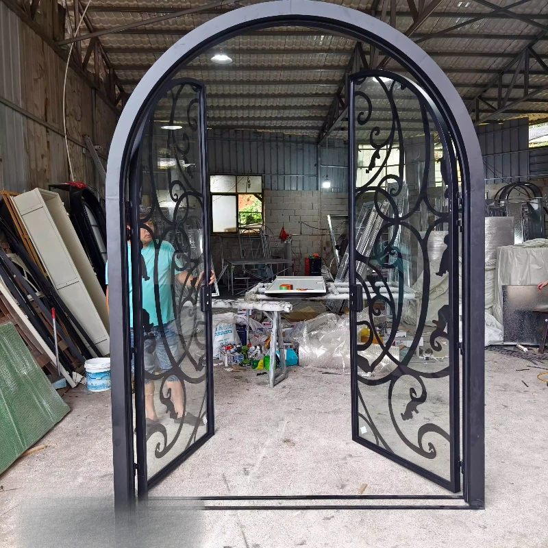 

European-style wrought iron custom courtyard villa square round tube curved flower fence flower piece folio glass