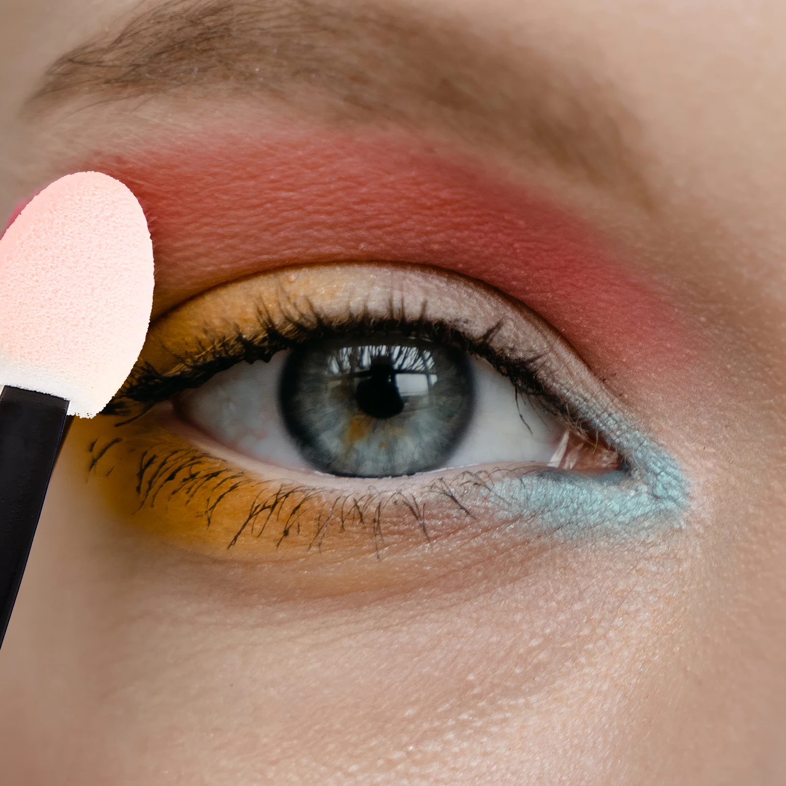 

4pcs Dual-Ended Eyeshadow Brushes Sponge Applicators Makeup Tools Eye Shadow Lipstick Applicator Beauty Kit Dual-Side