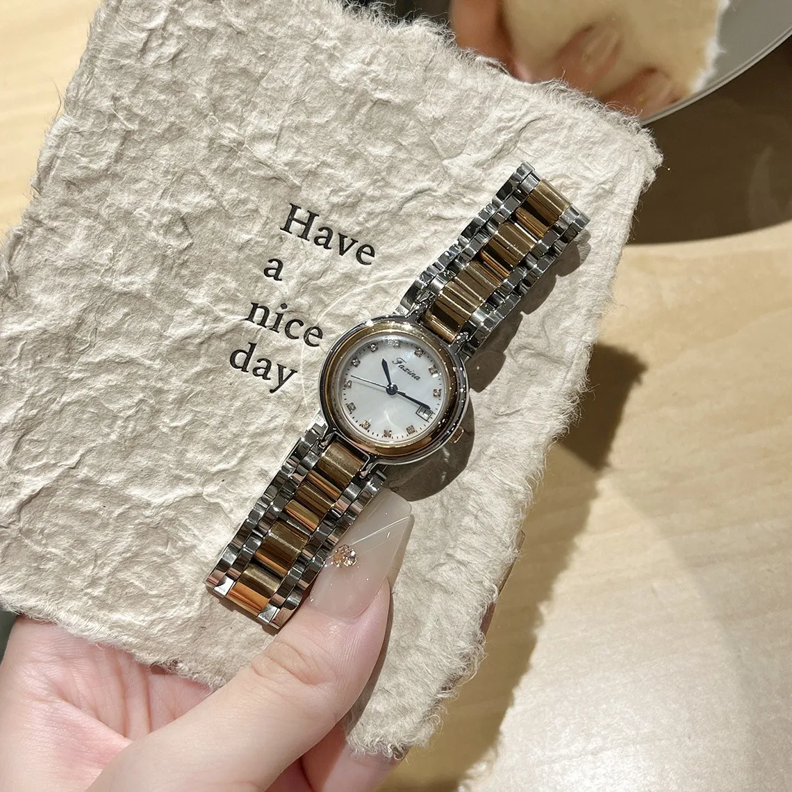 

Famous Brand Gold Watch Vintage Adjustable Stainless Steel Strap Women's Quartz Watch Dropshipping Luxury Ladies Wristwatches