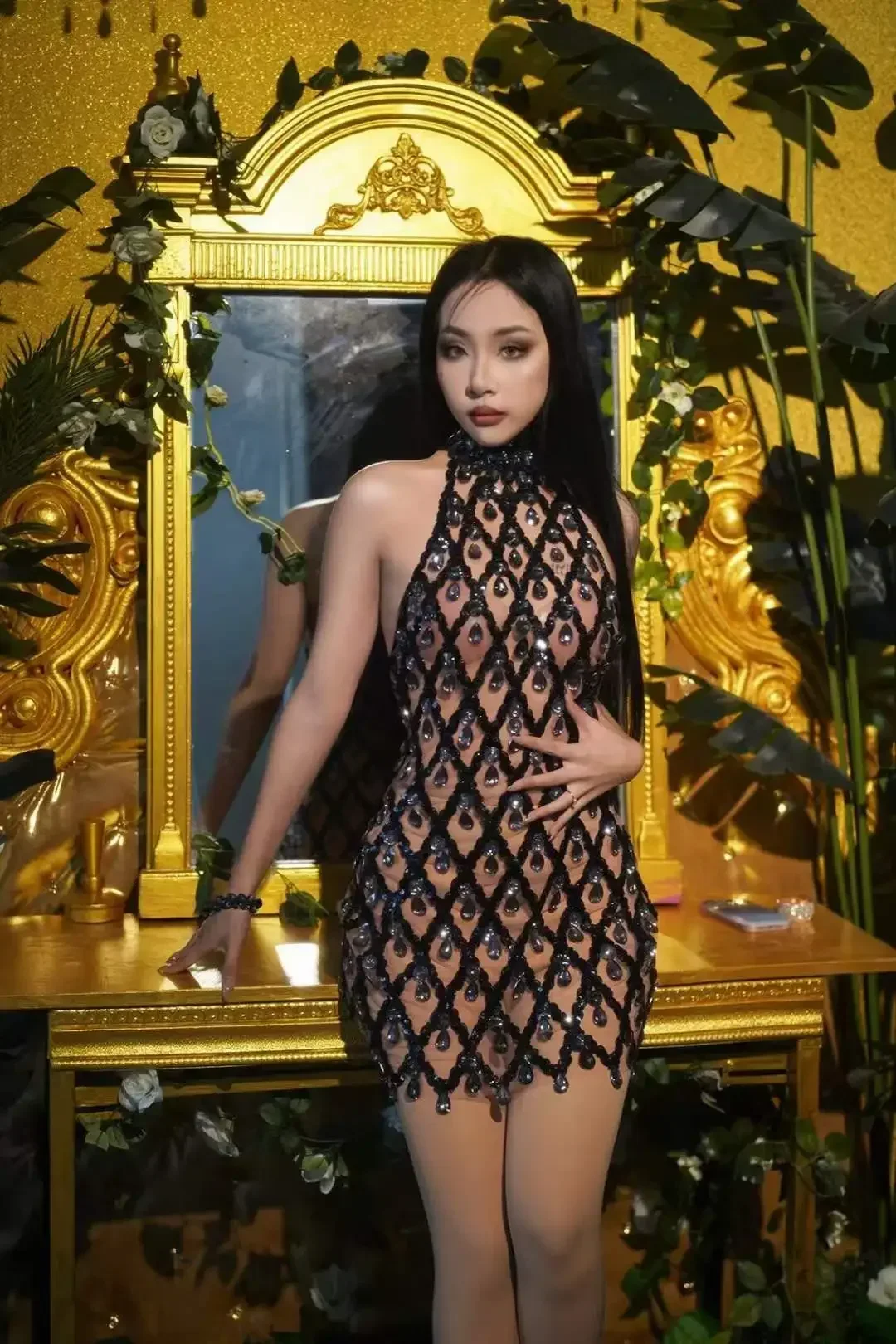 반짝 이는 골드 크리스탈 민소매 여성 생일 드레스 메쉬 축하 저녁 파티 파티 드래그 퀸 복장 가수 무대 착용 2023