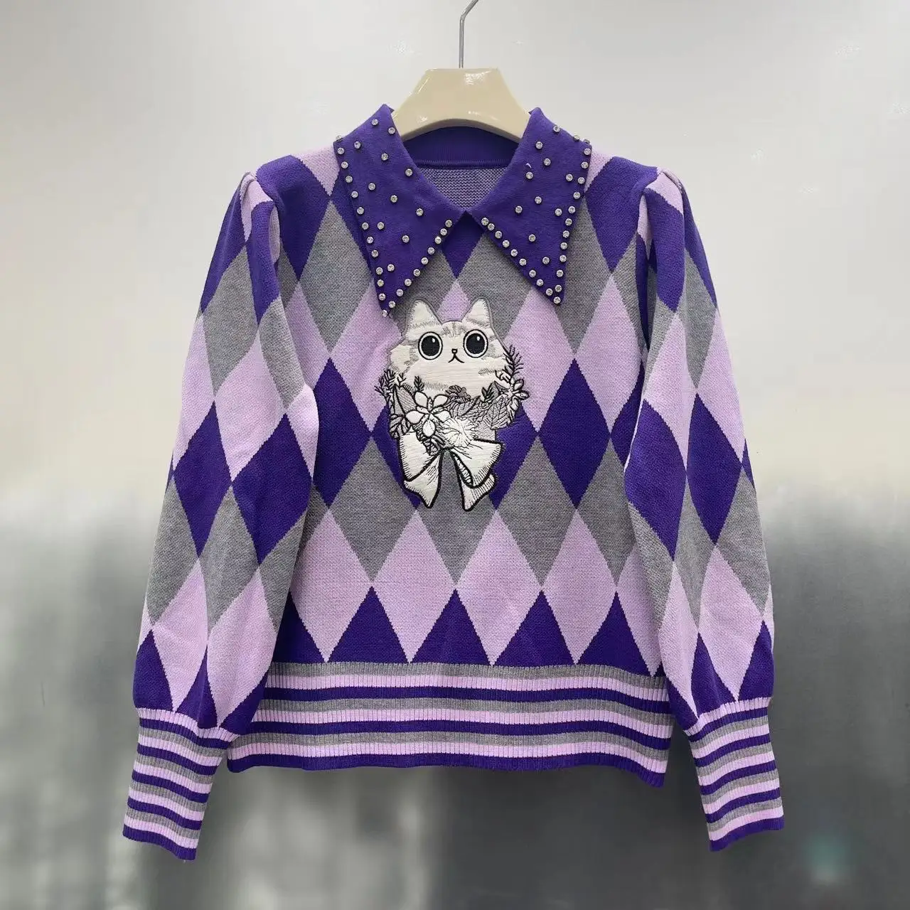 Maglione lavorato a maglia Argyle con perline top donna gatto ricamato elegante moda donna top Peter Pan Collar pullover a maniche lunghe maglioni