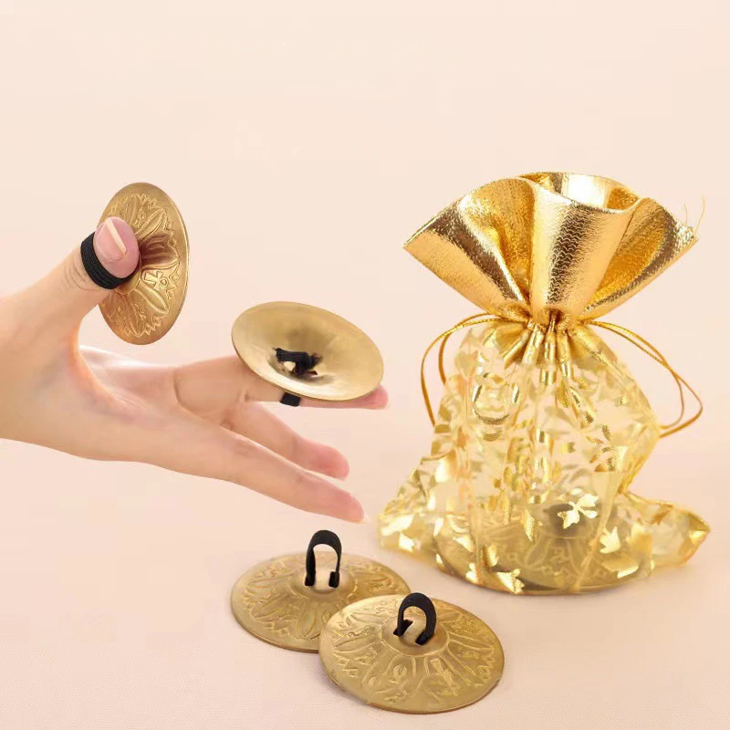 1Pair Copper Finger Cymbals Small Finger Cymbals Belly Dancing Mini Cymbals Musical Instrument Saucers Belly Dance Accessories